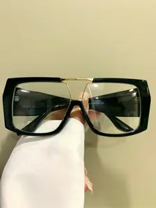 Unisex Stylish Square Frame Glasses, Stylish Trendy Eyewear, Trendy Casual Eyeglasses for Everyday Use, Fashion Accessories for Outdoor Activities