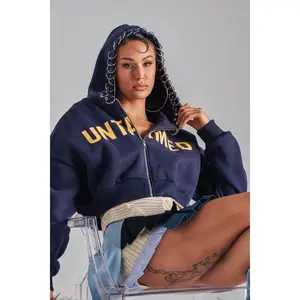 UNTAMED METAL RING SWEATSHIRT