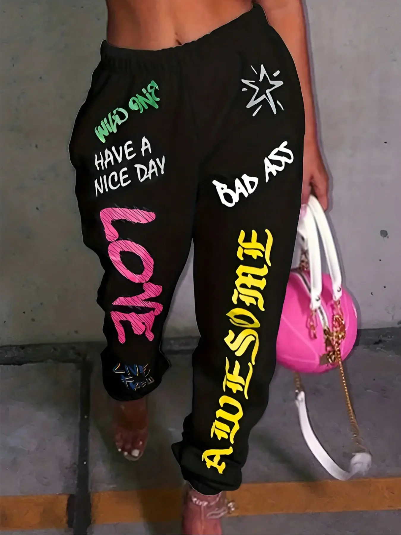 Women's Thick Fleece Jogger Pants, Graffiti Letter Print, Casual Loose Fit, All Seasons Street Style, Long Sweatpants, Printed Sweatpants, Athleisure Style Bottoms