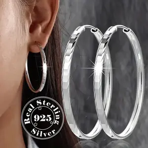 1 Pair Of S925 Sterling Silver Hoop Earrings, Embossed Square Pattern Hoop Earrings, Suitable For Valentine's Day Women Jewelry Gift