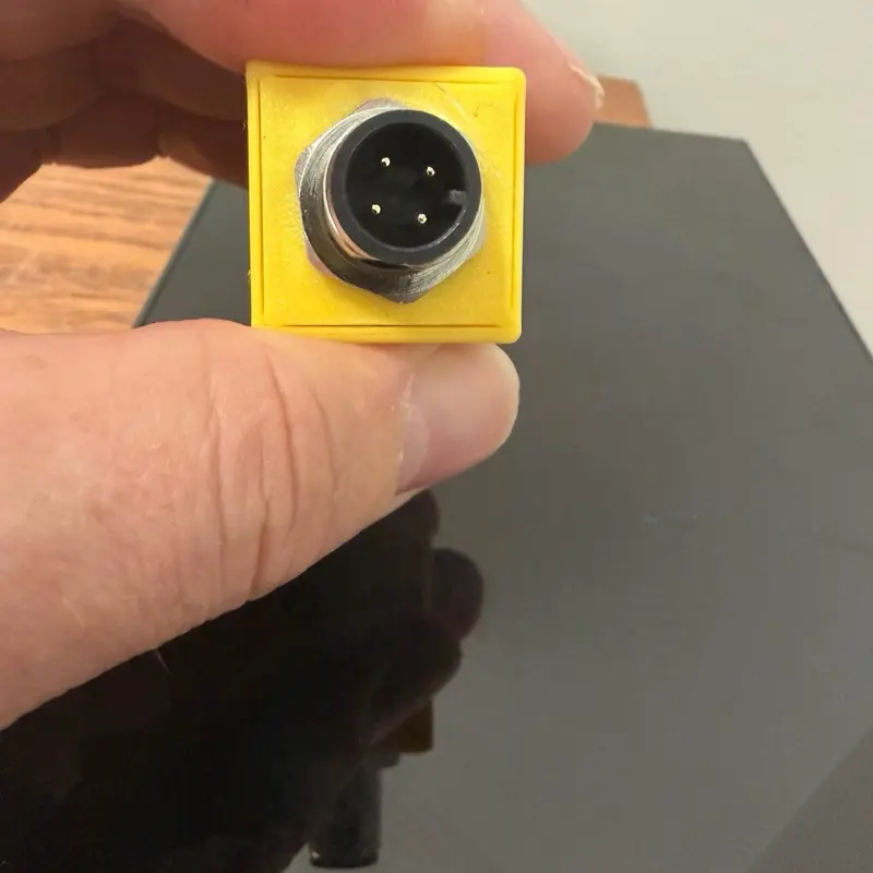 M12 output tester