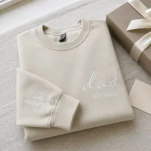 Personalized Mom and Dad Crewneck, Embroidered Sweatshirt with Kids' Names, Perfect Gift for New Dads, Gift for Him