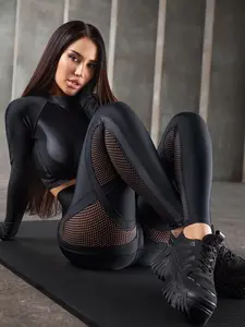 Women's 2-Piece Activewear Set, Long Sleeve Crop Top with Thumbholes & Stretchy High Rise Hip-Lifting PU Mesh Leggings, Polyester