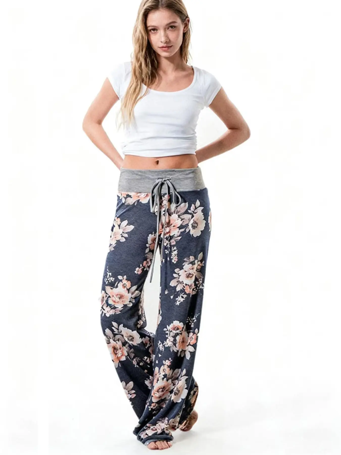 Women's fashionable floral printed pants loose pants wide leg pants home pants loungewear comfortable sleeping pants Pajamas