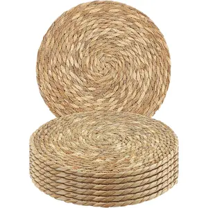 Set of 6 Round Woven Placemats 13.8 Inches Bulrush Placemats  Hand-Woven Boho Rattan Placemats Wicker Table Mats Farmhouse Weave Place Mats for Home Dining Table
