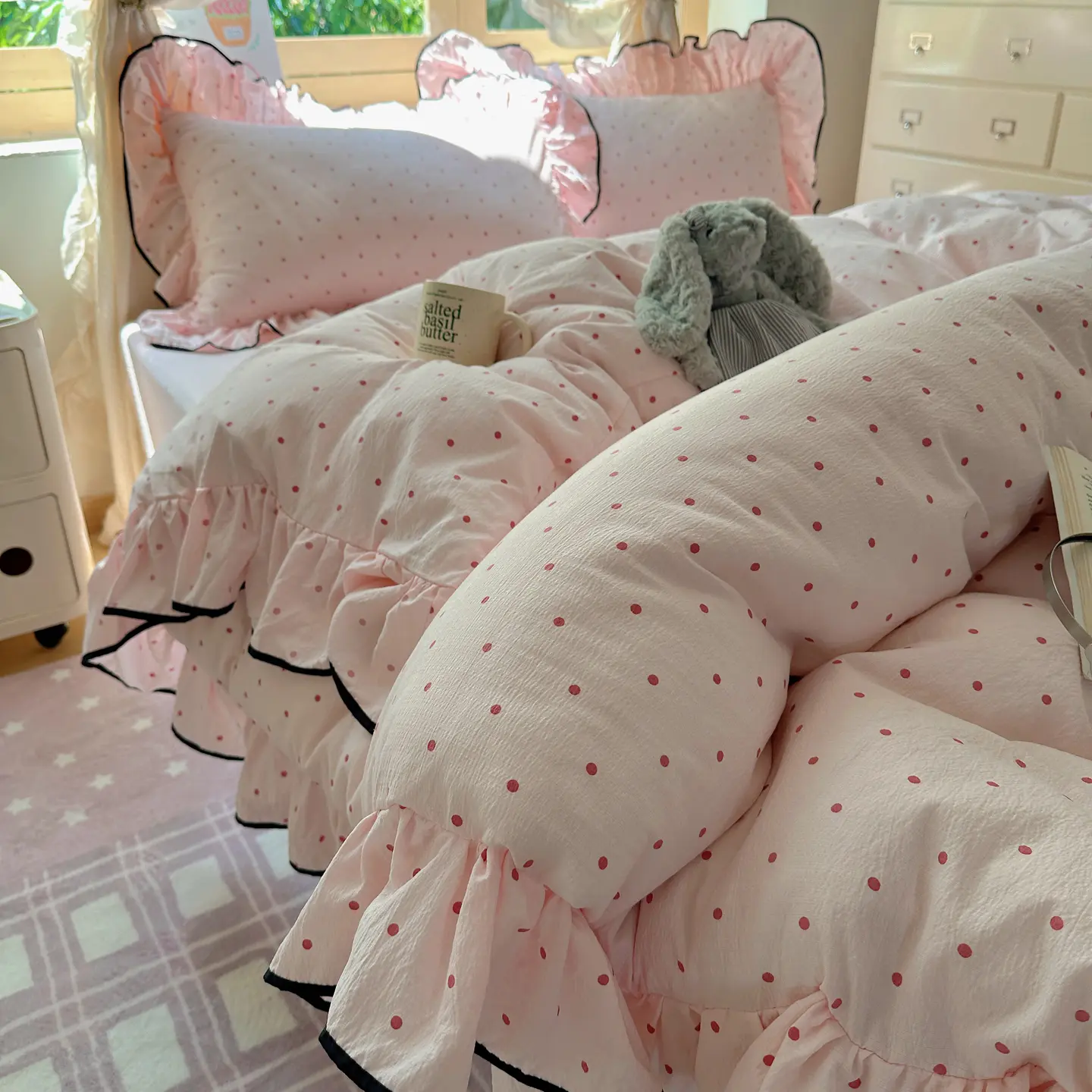 Korean Style Princess Cute Pink Polka Dot Bedding Set, Soft Breathable Fabric, Cute Design for Girls Room Decor, 3 Piece Set, Breathable Duvet Set, Soft Bedding Sets, Comfy Bedding Set, Cozy Bedding Set, Decorative Bedding Set, Household Bedding Set