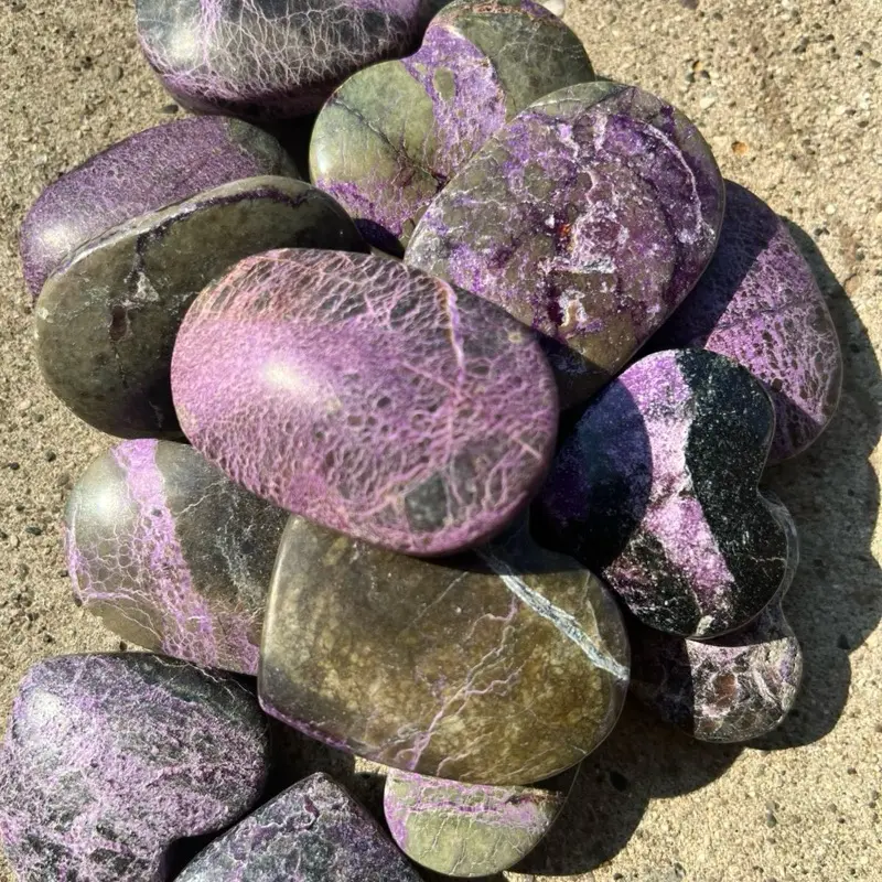Atlantisite Love & Calm Collection Hearts & Palm Stones - Deep Green Serpentine & Purple Stichtite Polished Stones for Meditation & Stress Relief