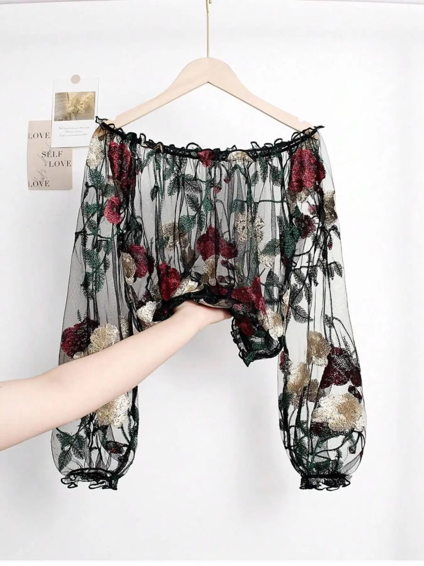 Women's Fashionable Chic Feminine Sheer Mesh Woven Crochet Floral Embroidered Off-Shoulder Lantern Sleeve Fitted Crop Top Blouse, Elegant Summer Casual Wear Embroidery