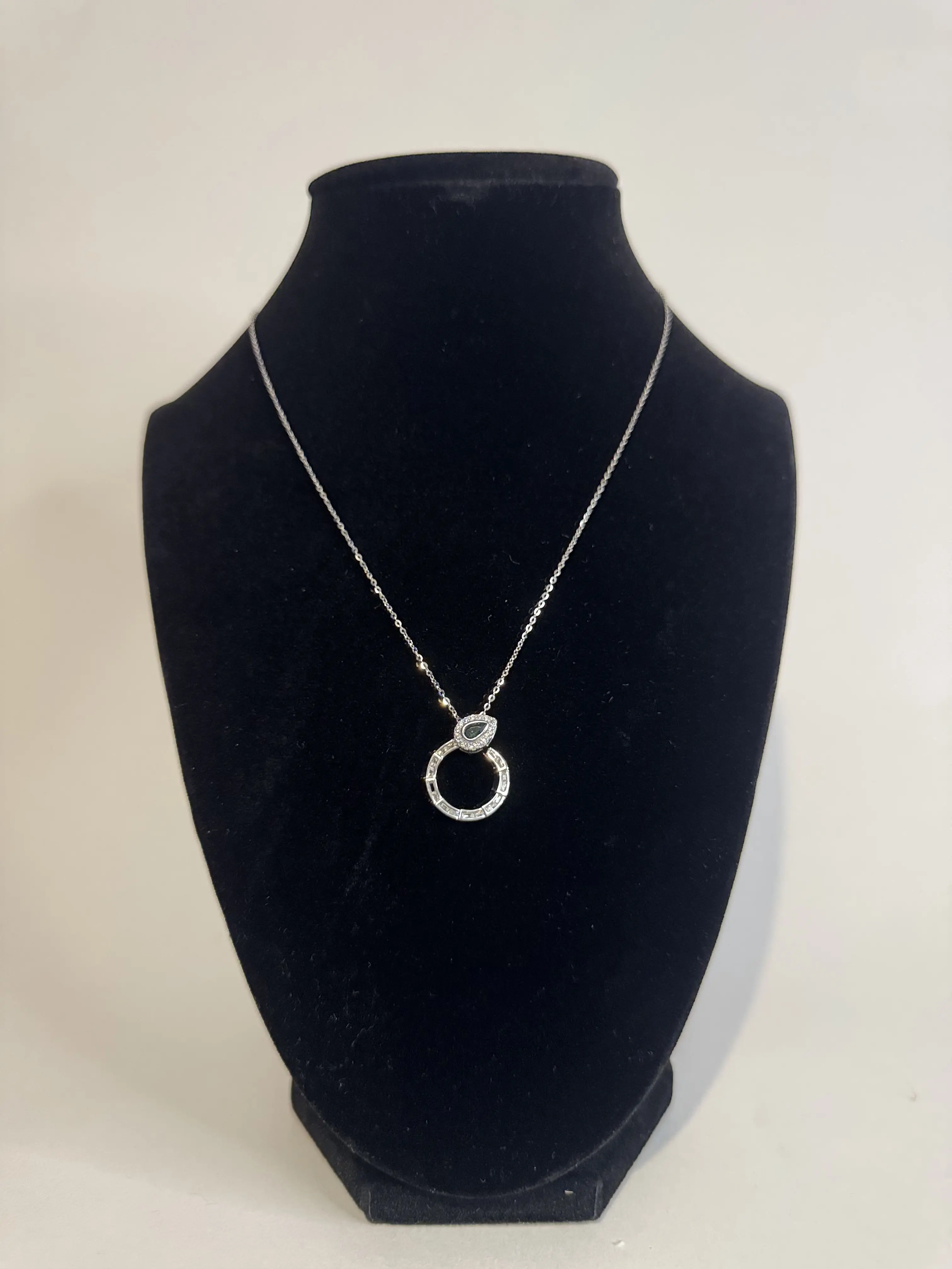 925 Sterling Silver Circle Pendant Necklace