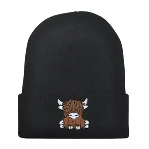 Highland Cow Beanies Women Men Winter Warm Cozy Soft Skull Caps Cable Knit Adults Beanies Hats Outdoor Skiing