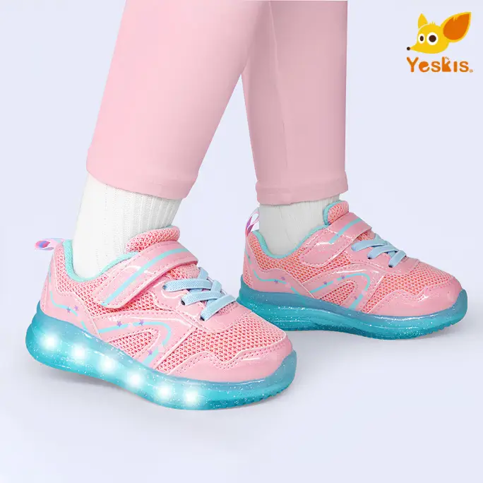 YESKIS Light Up Shoes for Boys Girls Toddler LED Flashing Sneakers Breathable Sport Walking Shoes for Kids