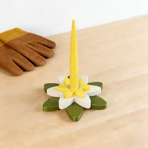 3D printed cute yarn holder Spinner, spindle rotating daisy wool holder for crochet, stable yarn ball unwinder stand dispenser tool, suitable for crochet enthusiasts, Crochet Items