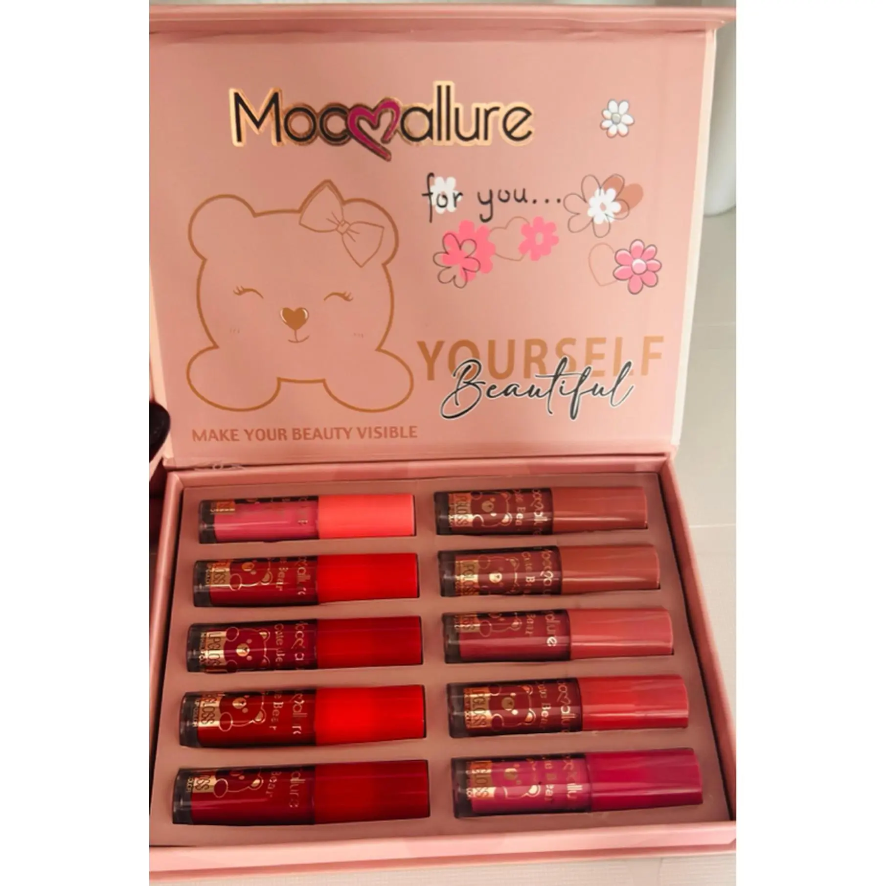Mooallure Lipstick Set for You Make Your Beauty Visible 8 Shades of Lipstick in Pink Box