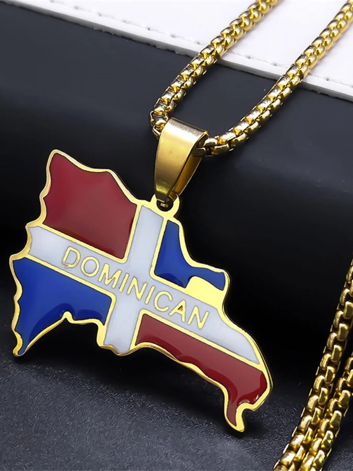 Dominican Republic Map Design Pendant Necklace, Cuban Chain Necklace, Cuban Link Chain, Cuban Style Necklace, Cuban Necklaces, Stainless Steel Jewelry for Party, Daily Clothing Decor, Trendy All-match & Exquisite Jewelry for Birthday Gift