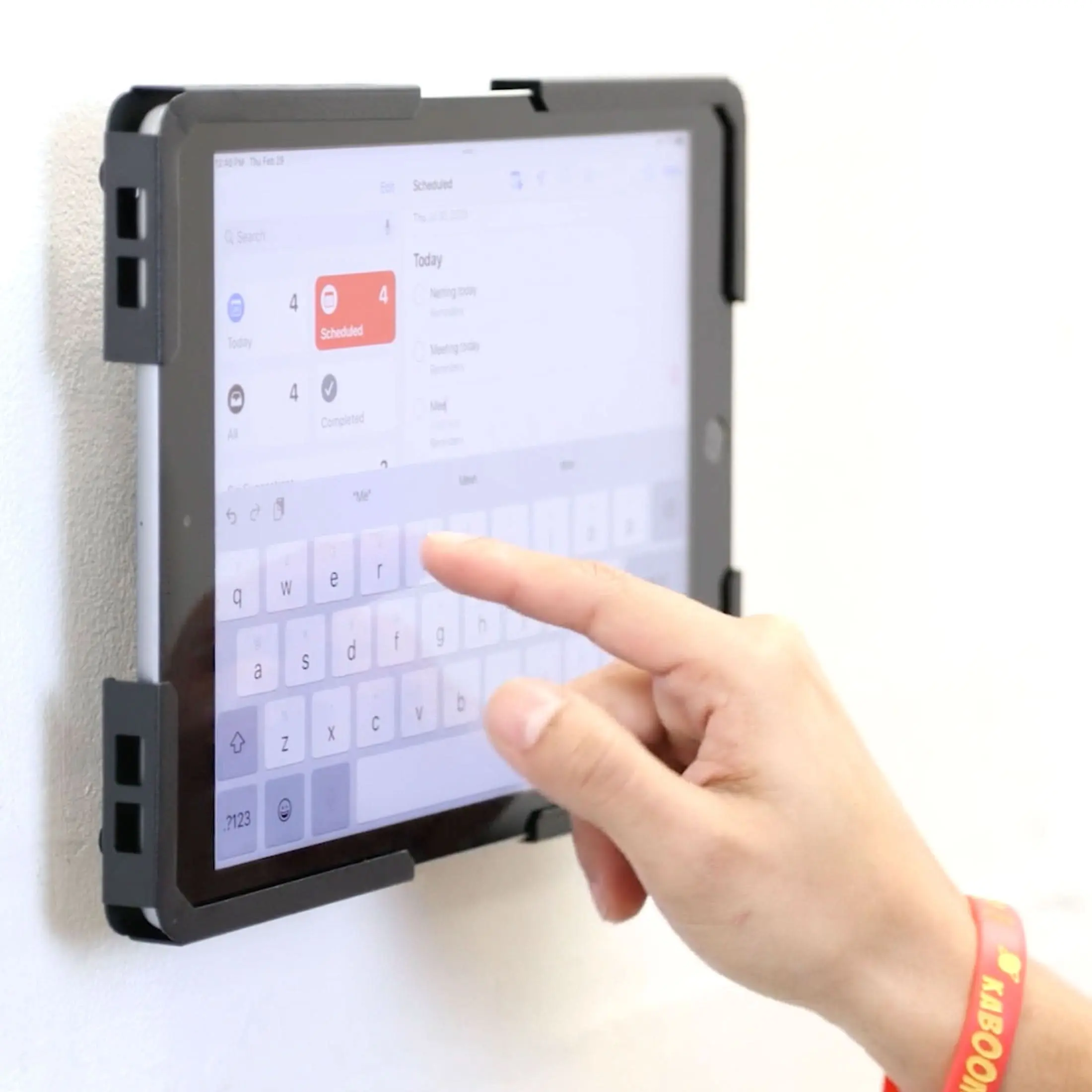 Mount-It! Sturdy Durable Steel Universal Tablet Wall Sturdy Stand - 9.7-13.1in Lockable iPad Enclosure, Anti-Theft Digital Device Mount, VESA 75x75 Compatible, Easy Installation, Landscape Support, Tablet Accessories