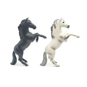 Realistic Horse Shaped Ornament, PVC Material, Multifunctional Room Decor, Indoor Home Decoration, Non-Electric Desktop Decoration, Perfect for Home Office Bookshelf Living Room, Home Decor Accessory, Statue