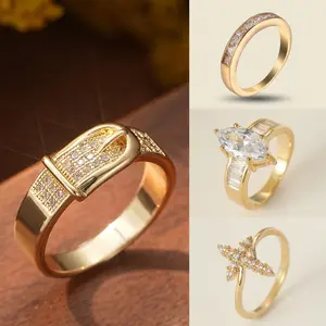 Micro-Pavé White Zircon Ring - Sparkling Zircon Inlay, Gold-Tone Belt Buckle Design - Creative, Versatile Statement Ring for Sports & Outdoor Accessory Use, Statement Rings