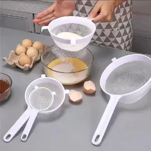 3-Piece Set Multifunctional Plastic Strainer with Handle, Kitchenware Strainer Utensils, Ideal for Juicing, Tea Filtering, Flour, Soy Milk, Kitchen Gadget