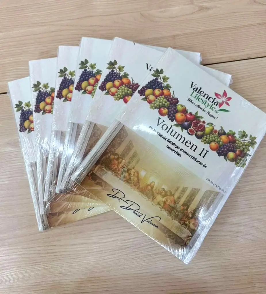 Valencia lifestyle - book by Dr Daniel Valencia-libro