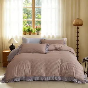 Vintage French Diagonal Striped Ruffled Duvet Cover 3-Piece Set, Includes 1 Duvet Cover & 2 Pillowcases Without Inner Core, Warm Bedroom Decoration, All Season Use, Ideal Gift
