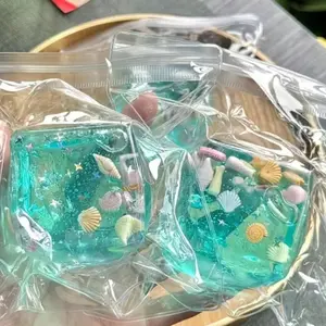 Ocean-Themed Stress-Relief Gift — A soothing, handheld stress-buster. Adorned with seashells and starfish, these durable, squeezable novelties feature lifelike designs—perfect as "ice cube" stress balls, hand-squeezing toys, or bouncy fidget tools.