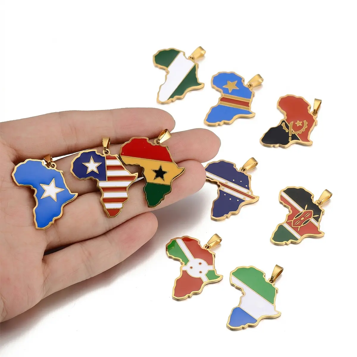 Stainless Steel World Map Necklace for Men and Women 18K Gold Plated National Flag Necklace Birthday Gift for Men