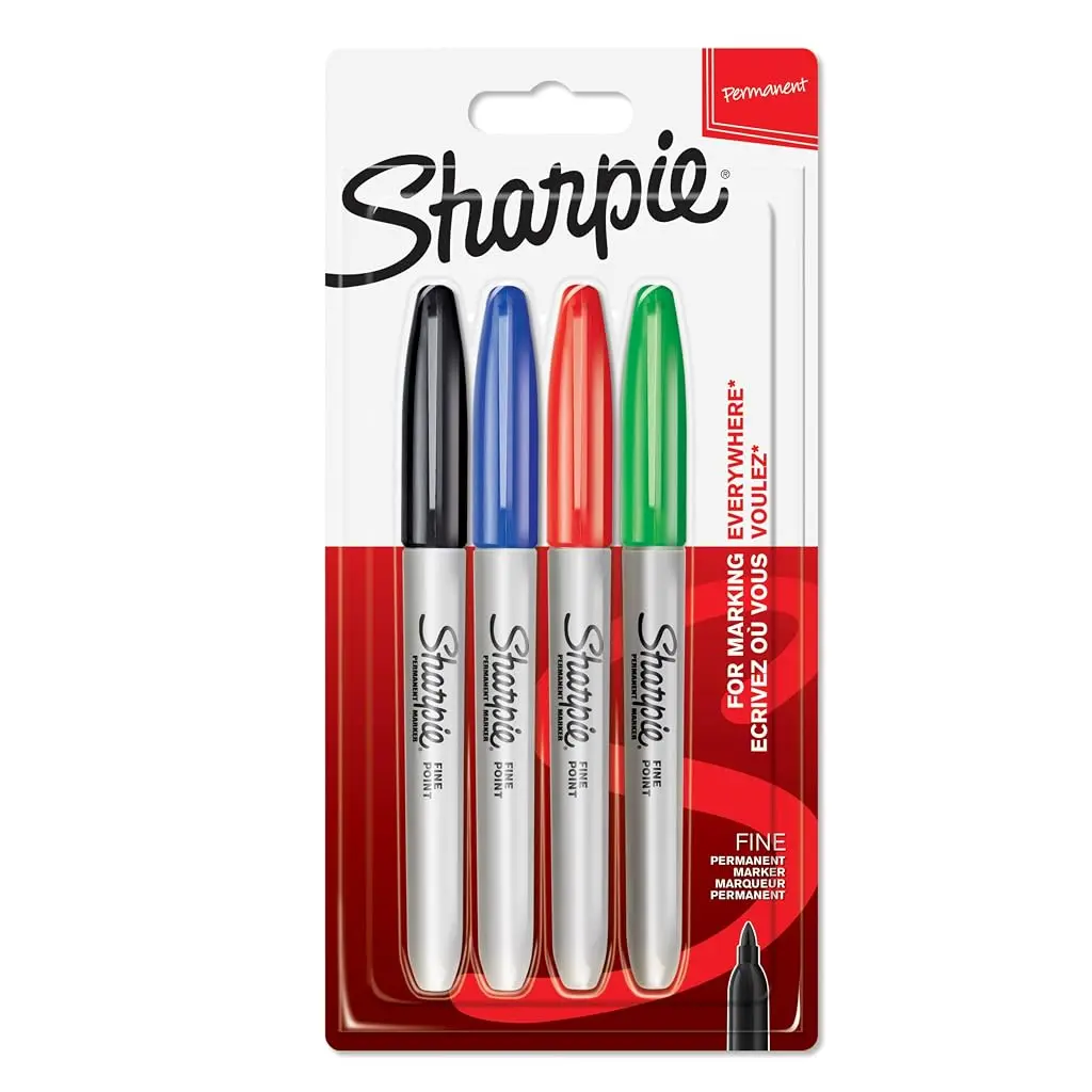 Sharpie Permanent Markers | Fine Point for Bold Details | Black, Blue, Red and Green Ink Colours | 4 Marker Pens