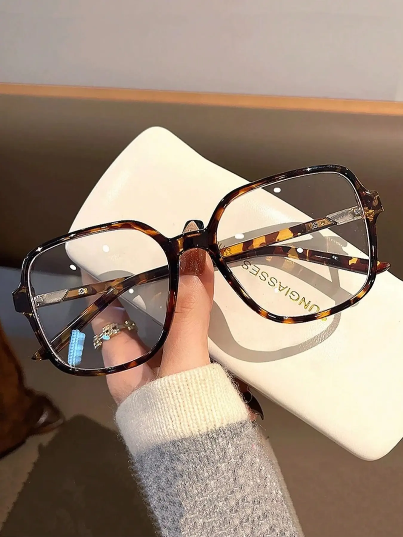 Women's Retro Fashion Oversized Metal Hinge Anti-Blue Light Glasses, Casual Leopard Pattern, Daily Use, All Seasons