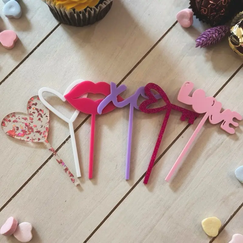 Valentine’s Day Cupcake Toppers & Charms