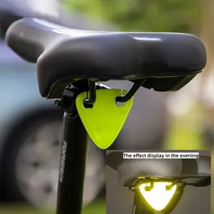 Bicycle High-Light Reflective Sticker, Bicycle Tail Light, No Power Emergency Night Riding Warning, Mountain Road Cycling Equipment