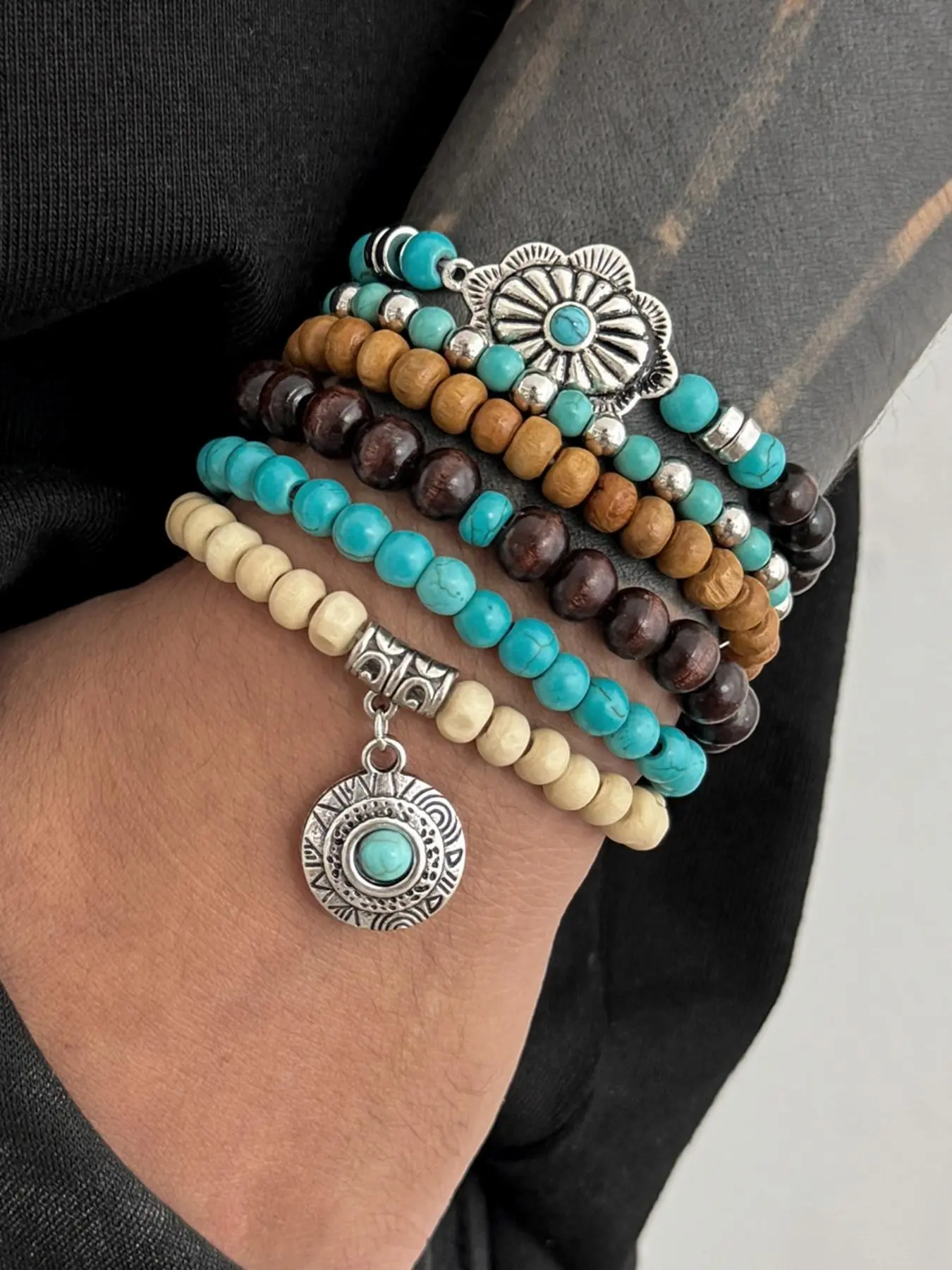 6-Piece Western Cowboy Bracelet Set, Vintage Wood Bead Bracelets, Turquoise Flower Pendant, Layered Jewelry for Men and Women, High Quality Bracelet