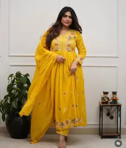 Women's Premium Soft Cotton Lightweight Flowy Ethnic Kurti-Pants Set - Elegant Embroidery, Comfortable Fabric for Casual Wear
