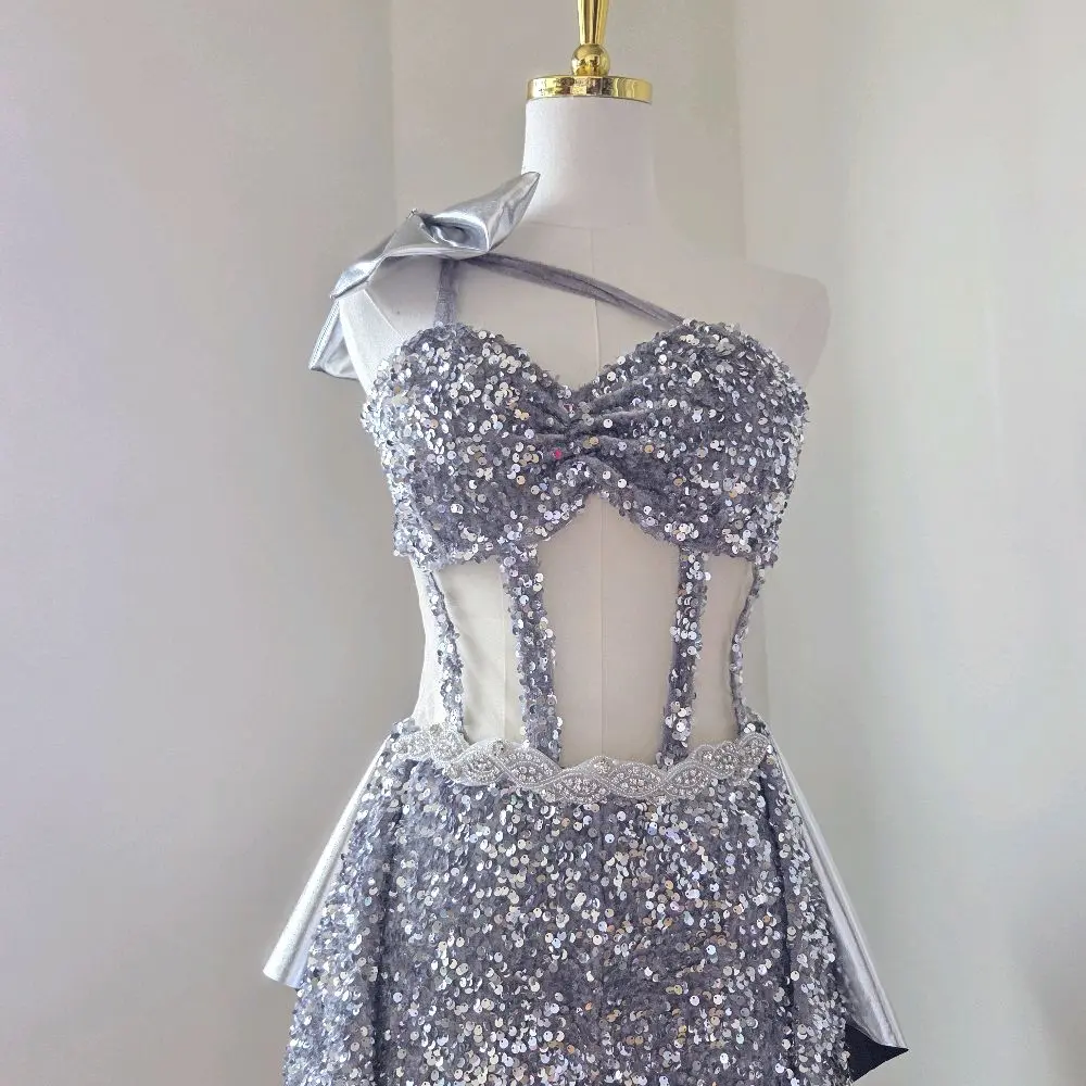 Romper Quinceañera para baile sorpresa color silver size XS