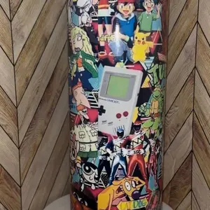 I love the 90s! 20 Oz tumbler with slide lock lid and straw!