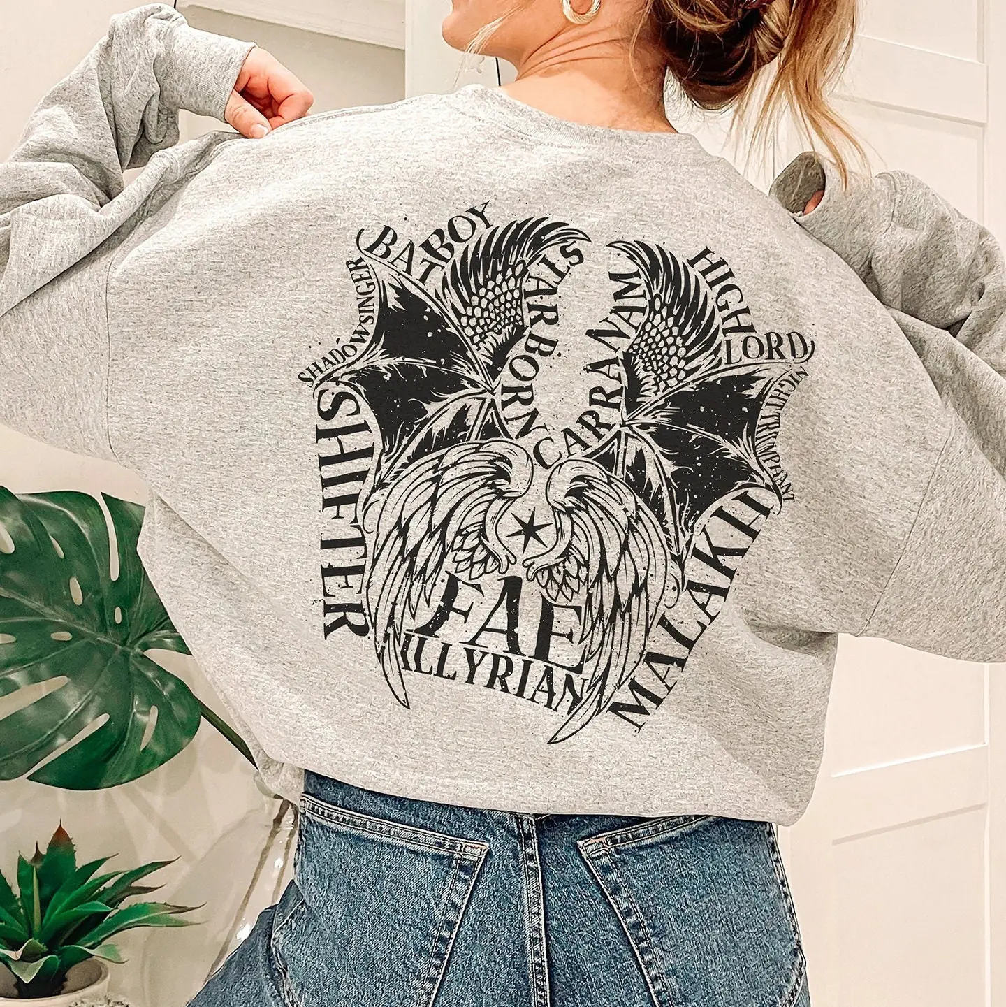 Winged Maas Men Trio Sweatshirt, ACOTAR Crescent City Shirt, Rowan Hunt Rhysand Graphic Shirt, Fantasy Book Crewneck, SJM Fan Gift