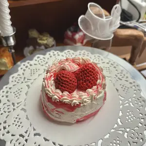 Taba Squishy with Strawberry-color Jam Slow Rebound, High Appearance Level, Touch Toy, Girl’s and Best Friend Gift, Trendy Toys