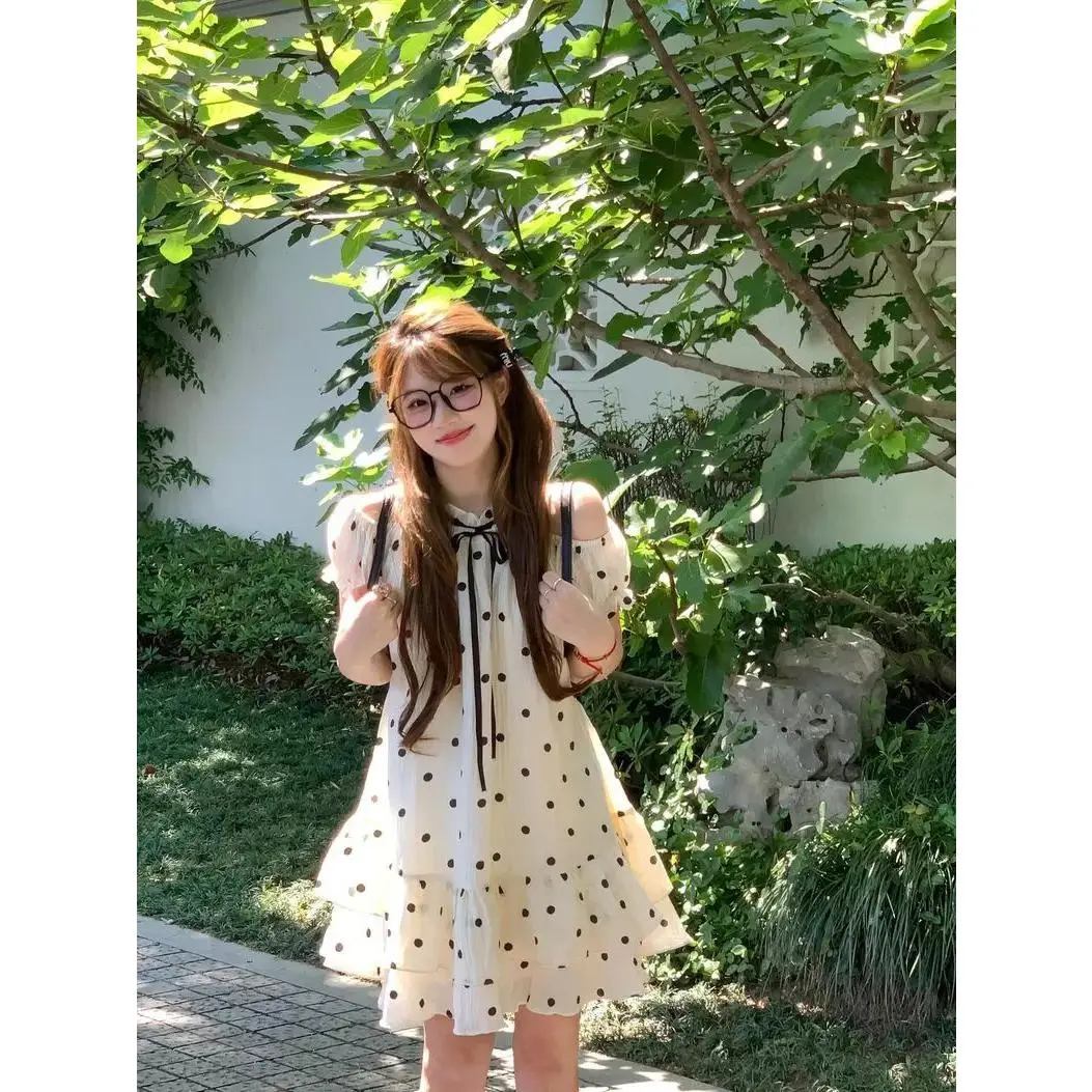 GeeGeefunny polka dot dress women's summer 2025 new bow off-the-shoulder short-sleeved bubble-sleeved skirt
