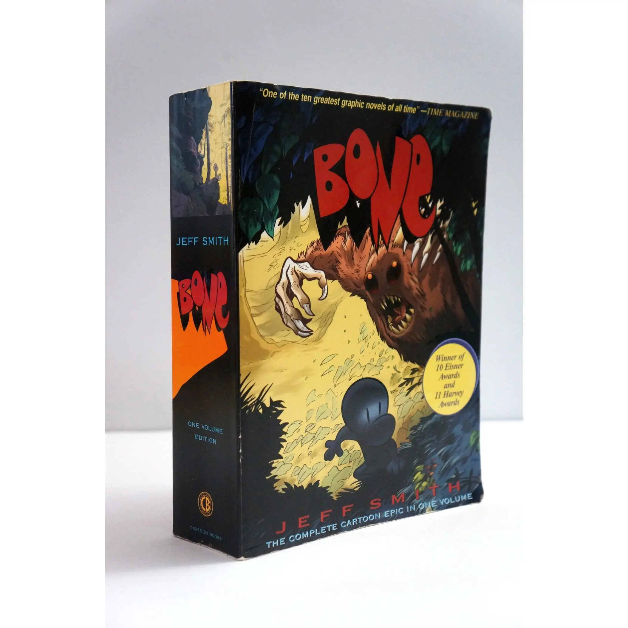 Bone by Jeff Smith, Complete Cartoon Epic Comic Book in 1 Volume