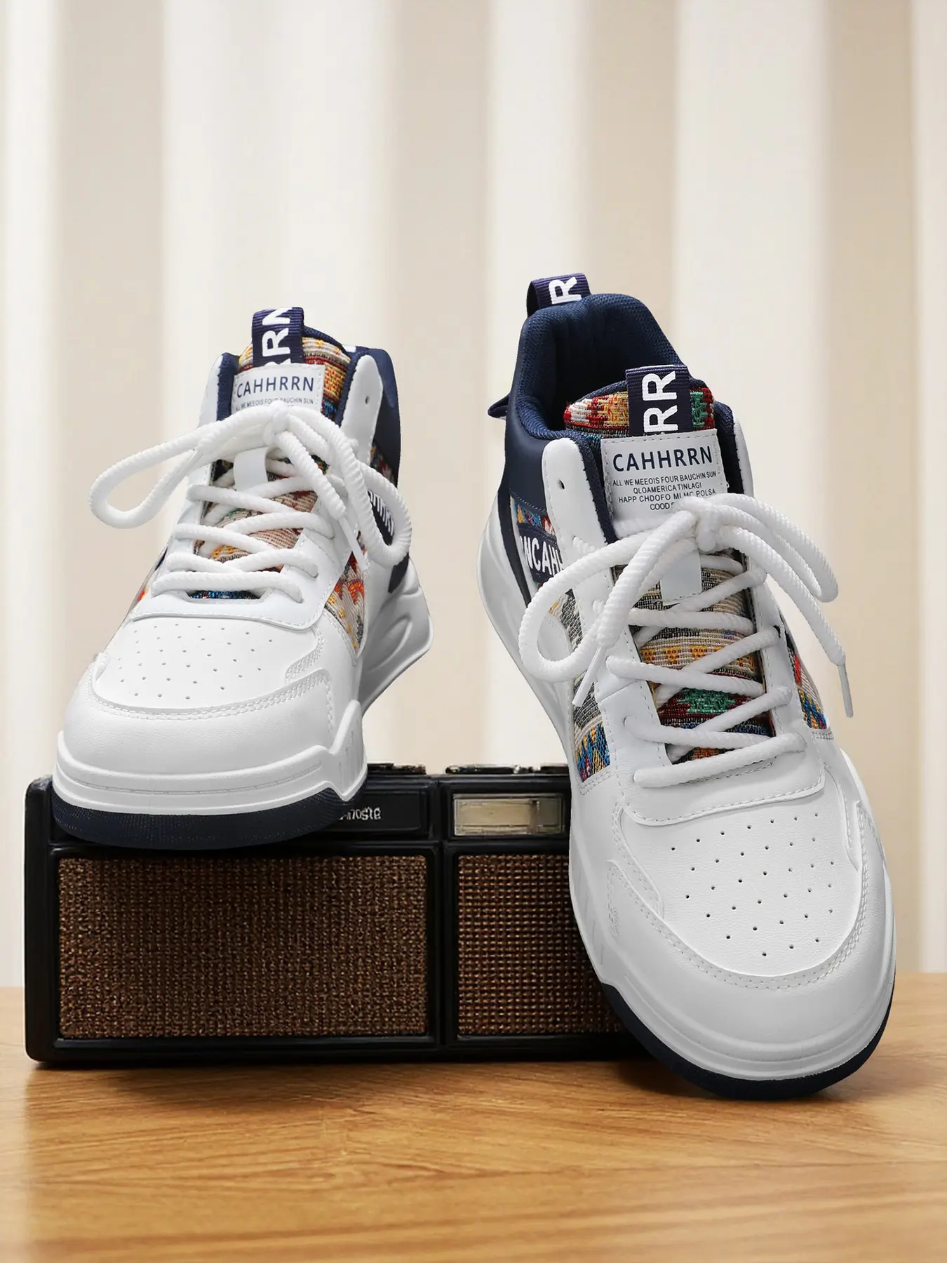 1 Pair Men's High-Top Retro Workwear Sneakers | Street Cool Style | Ethnic Jacquard Splicing + Chunky Height-Boosting Outsole + 3 Color Options | Workwear Outfits / Street Outings / Trendy Check-Ins, Tough Guy Style Personality Shoes
