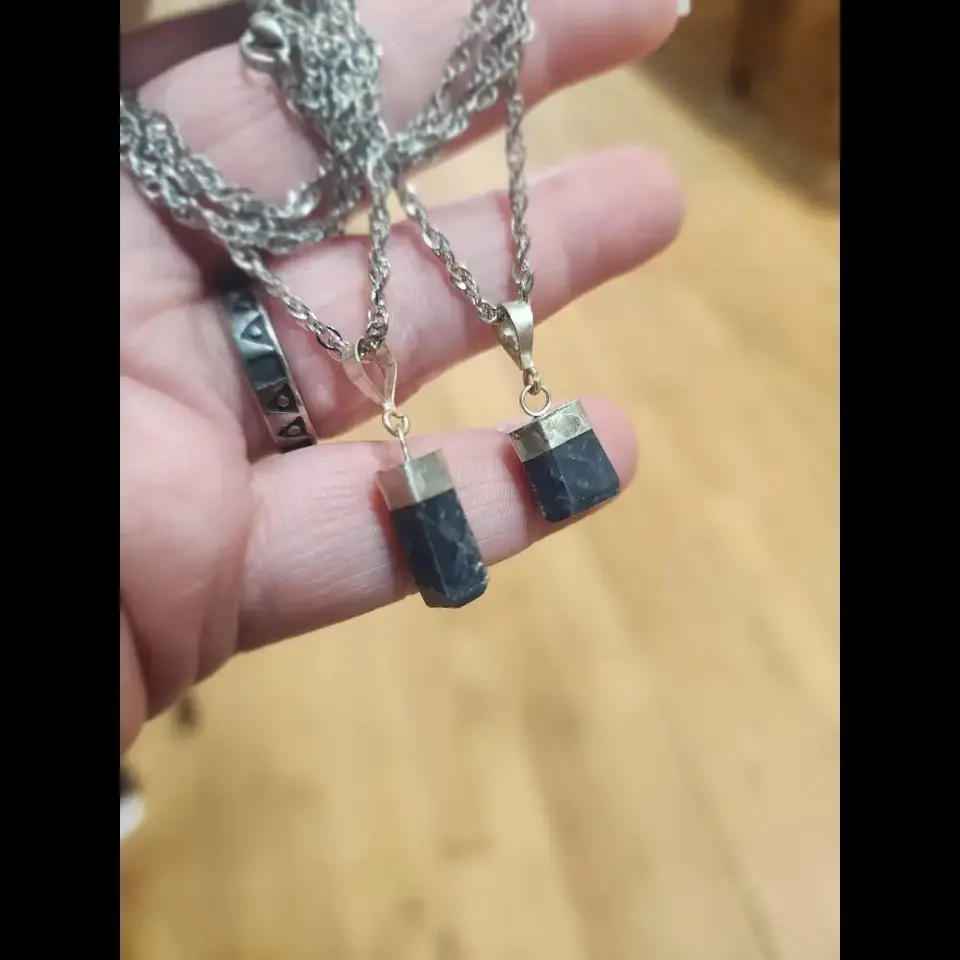 💎 Raw Sapphire Pendants ✨