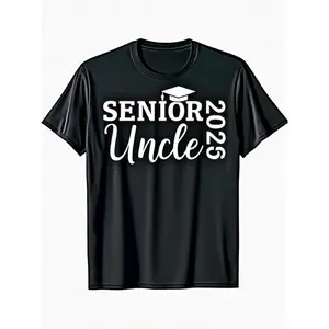 Men's Senior Uncle 2026 Graphic Tee - Trendy Black Shirt Featuring Striking White Text, Elegant Cursive Writing & Graduation Cap Accent, Distinctive Design for Graduates, Suitable for Everyday UsUnisex 2026 Black T-Shirt Oversized Vintage