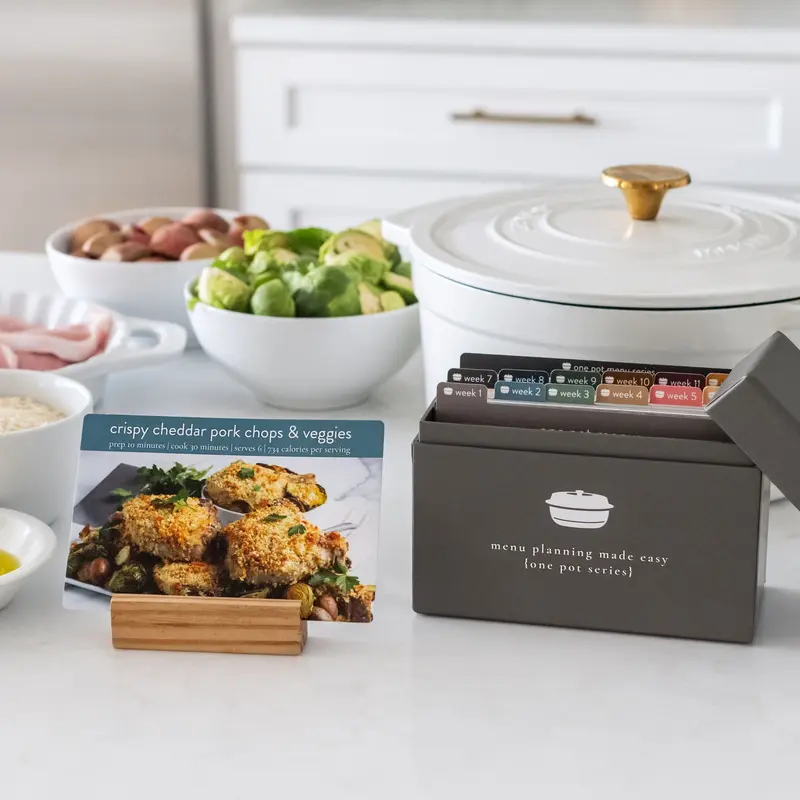 One Pot Menu Planning Box - Best-Selling Easy Recipes for Busy Families, 12 Weekly Meal Plans, (72 recipes) 1-Pot Meals With Beautiful Full-Color Photos Easy Dinners from Passionate Penny Pincher Incorporated