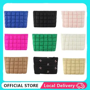 26 Valentine's Day Gift Solid Color Quilted Design Clutch, Large Capacity Travel Storage Bag with Zipper, Portable Travel Storage Bag for Women & Girls, Handheld Bag Purse