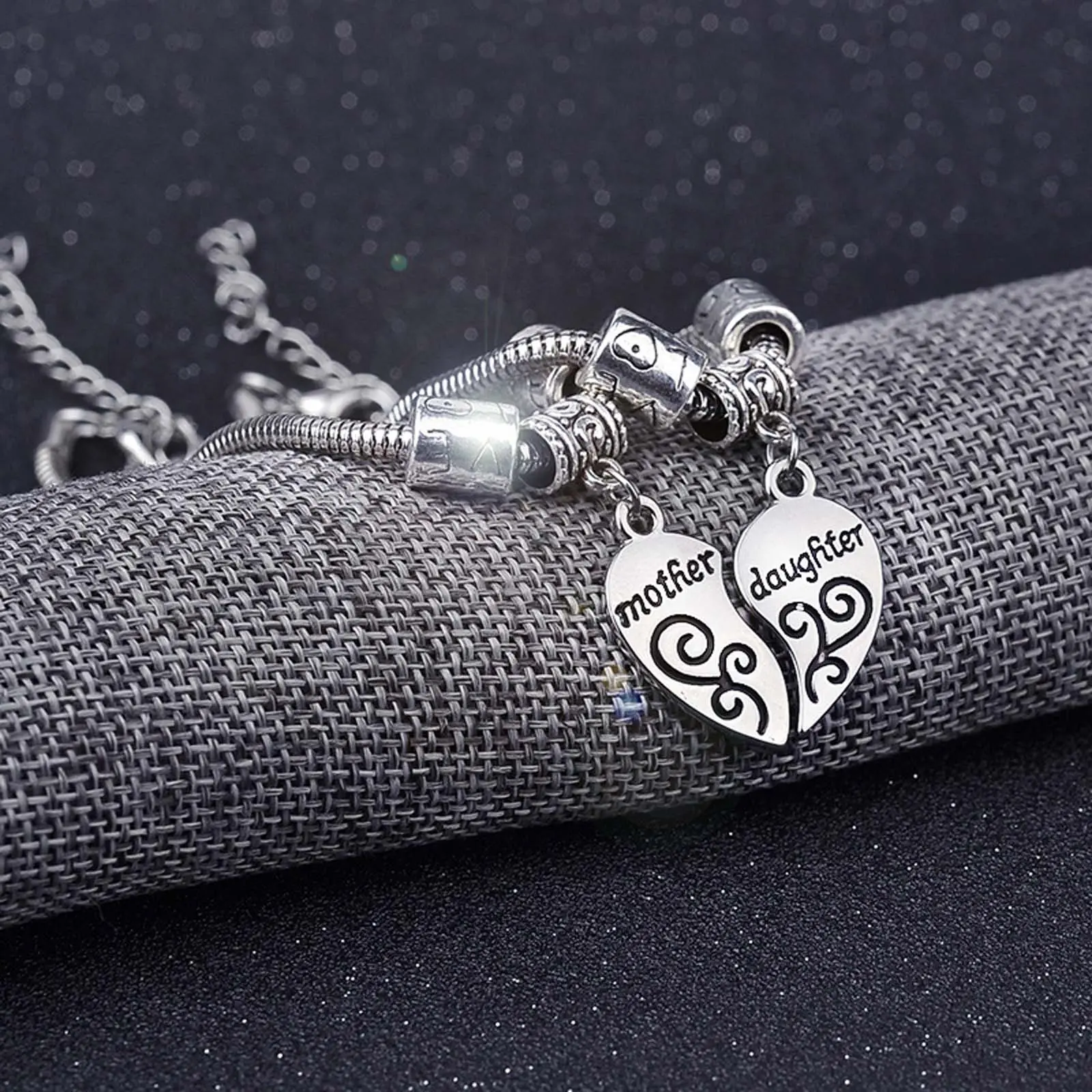 Mother and daughter bracelet , family series heart-shaped bracelets, Mother's Day gift.