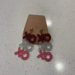 Xo Earrings with Colorful Red and Pink Beads, Simple Design, Ideal for Everyday Wear