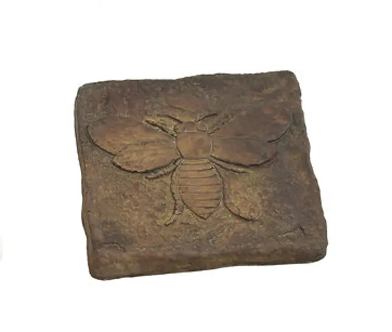 Solid Rock Stoneworks Bee Stepping Stone