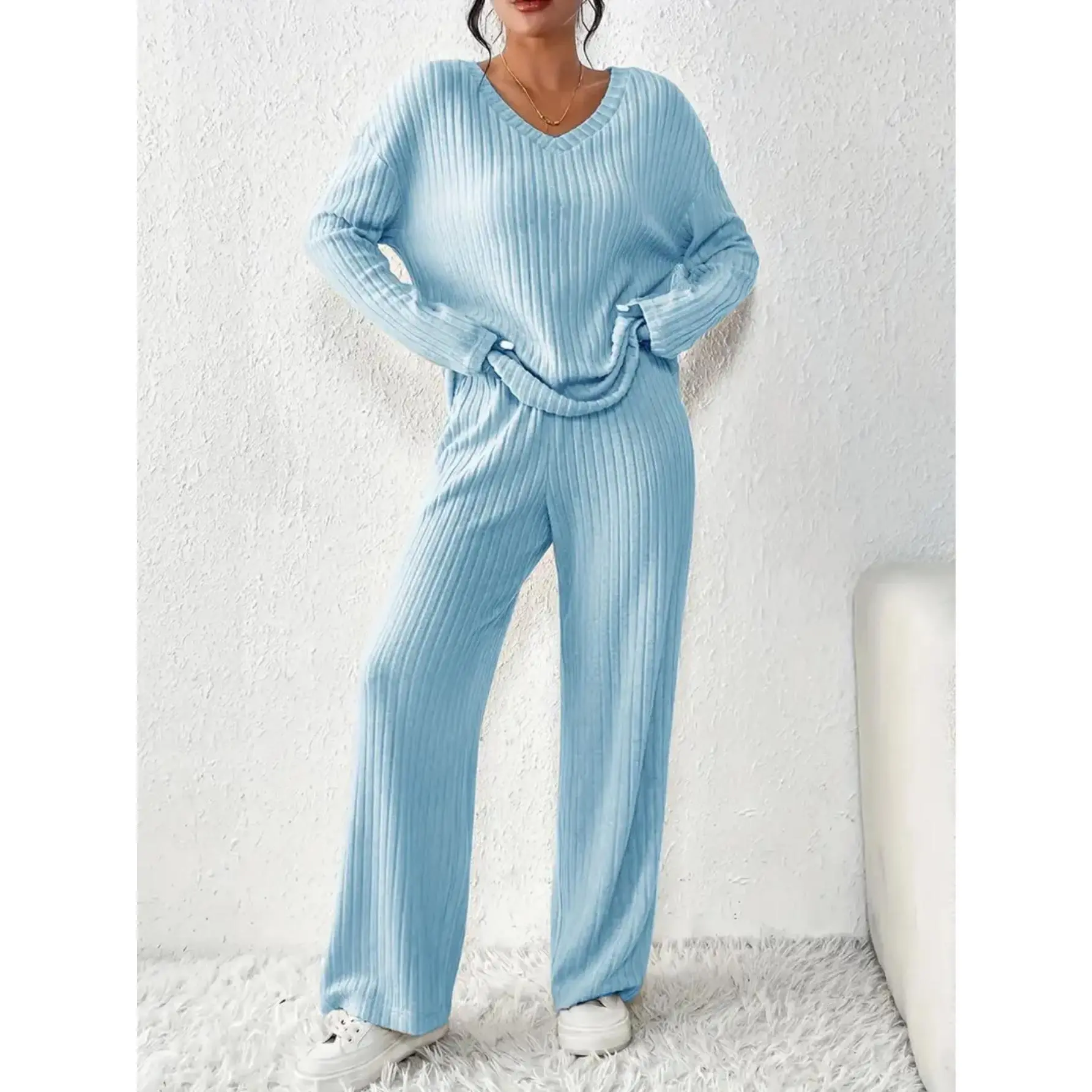 Women's Cozy Ribbed Knit Pajama Set, 2-Piece Basic Loungewear and Nightwear with V-Neck Top with Patch Pocket and Below Ankle Pants