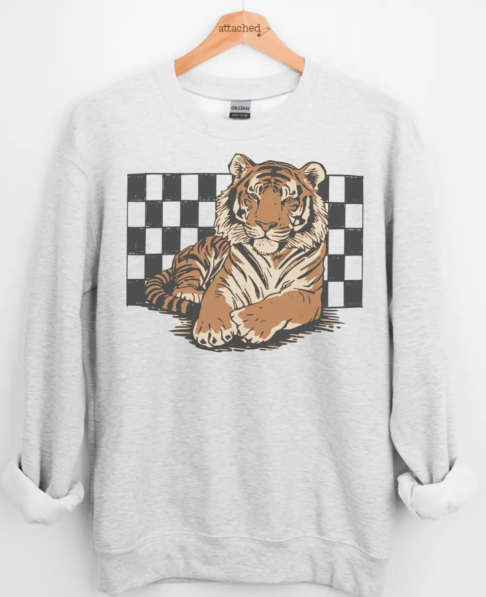 Checkered Tiger Graphic Top Checkered Tiger Graphic Top