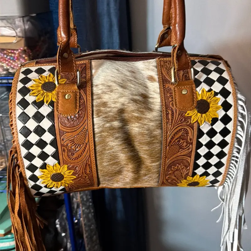 Final sale- Medium soft checkered and tooled leather speedy with cowhide