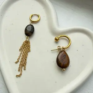 Earring tiger eye